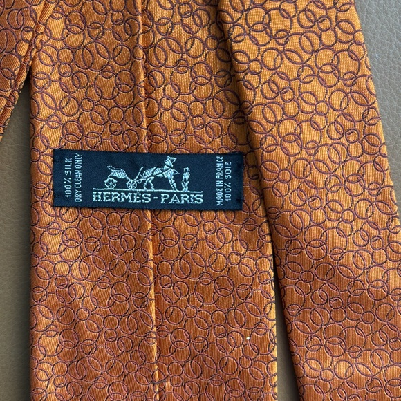 🥳HolidayOnlyOffer: 100%Silk HERMES Tie made in France - Picture 4 of 4
